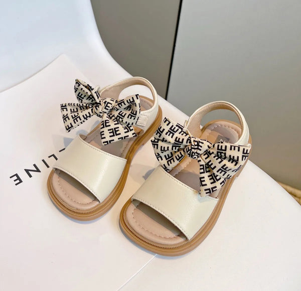 Bow Sandal