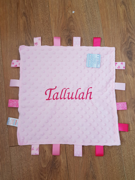Personalised taggie comforter
