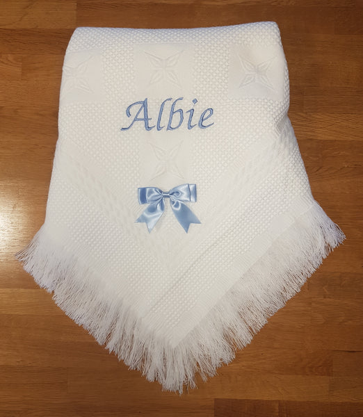 Personalised shawl/blanket with bow